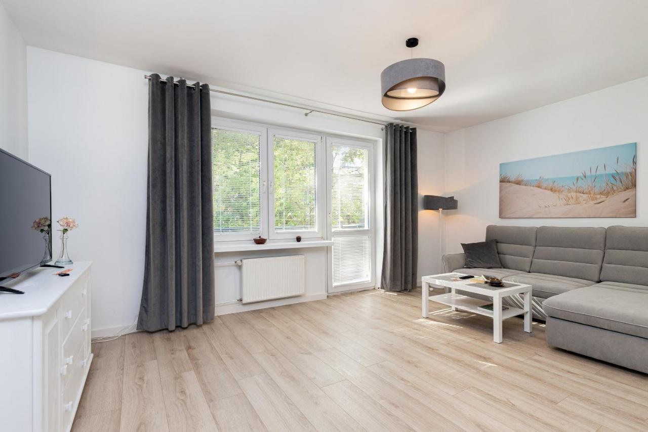 Gdanska Two-Bedroom Apartment Brzezno Beach By Noclegi Renters Exterior photo